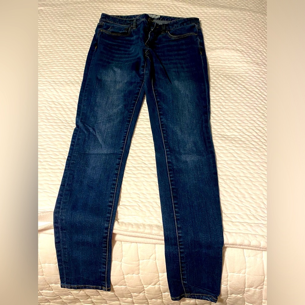 LL BEAN SIGNATURE JEANS SIZE 4